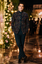 3pc Shrug Suit made of multicolour embossed velvet in the most stylish pattern