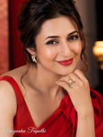 gold and diamond ring inspired by  celebrities : amazingly beautiful cut edges designed for every combination dresses giving girls overall attire a unmatched presence.